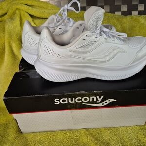 Saucony Integrity Metro White Sneakers Women’s 8.5 Lightly Worn